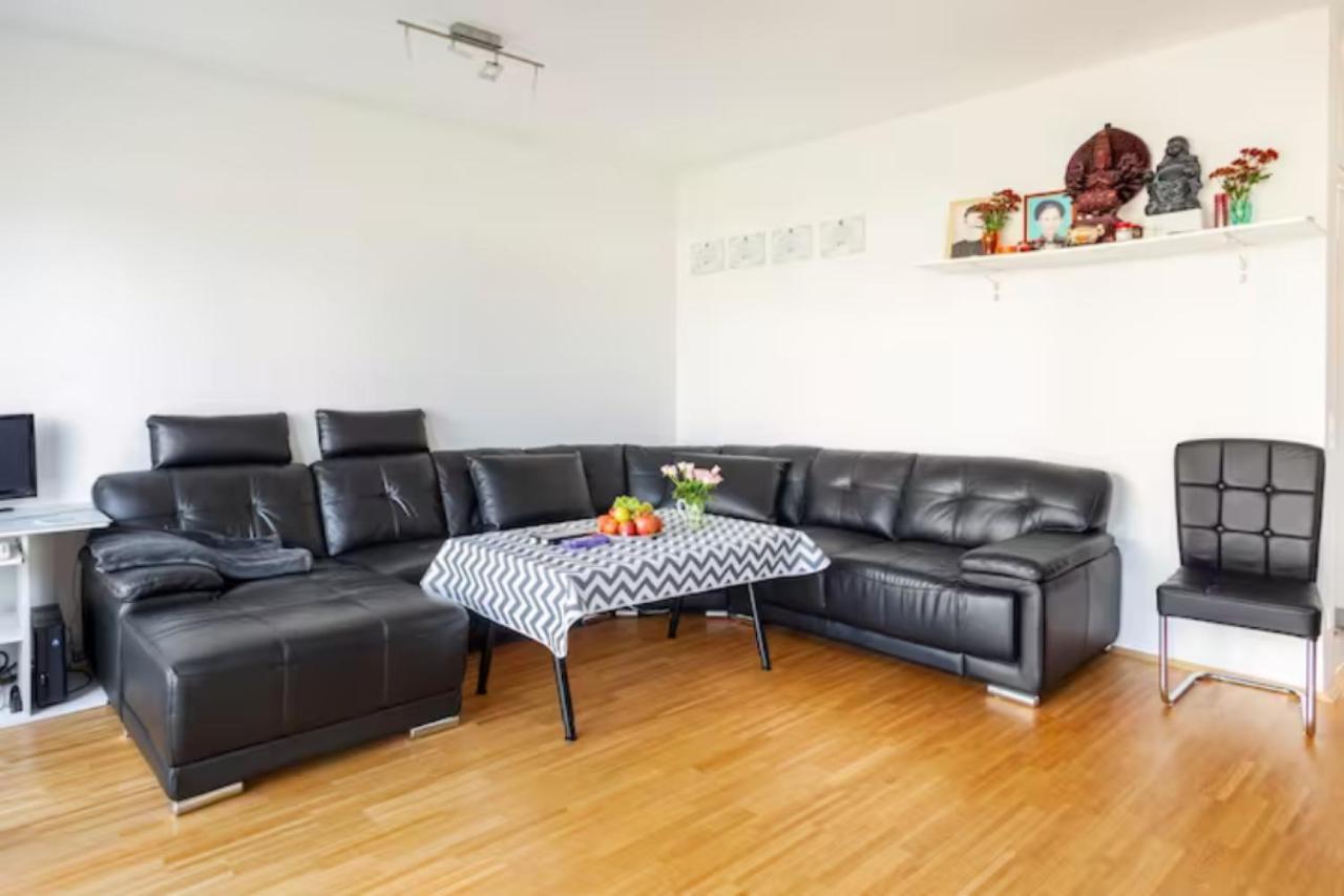 Privatzimmer Mit Balkon-Richtung Messe Hanóver Exterior foto