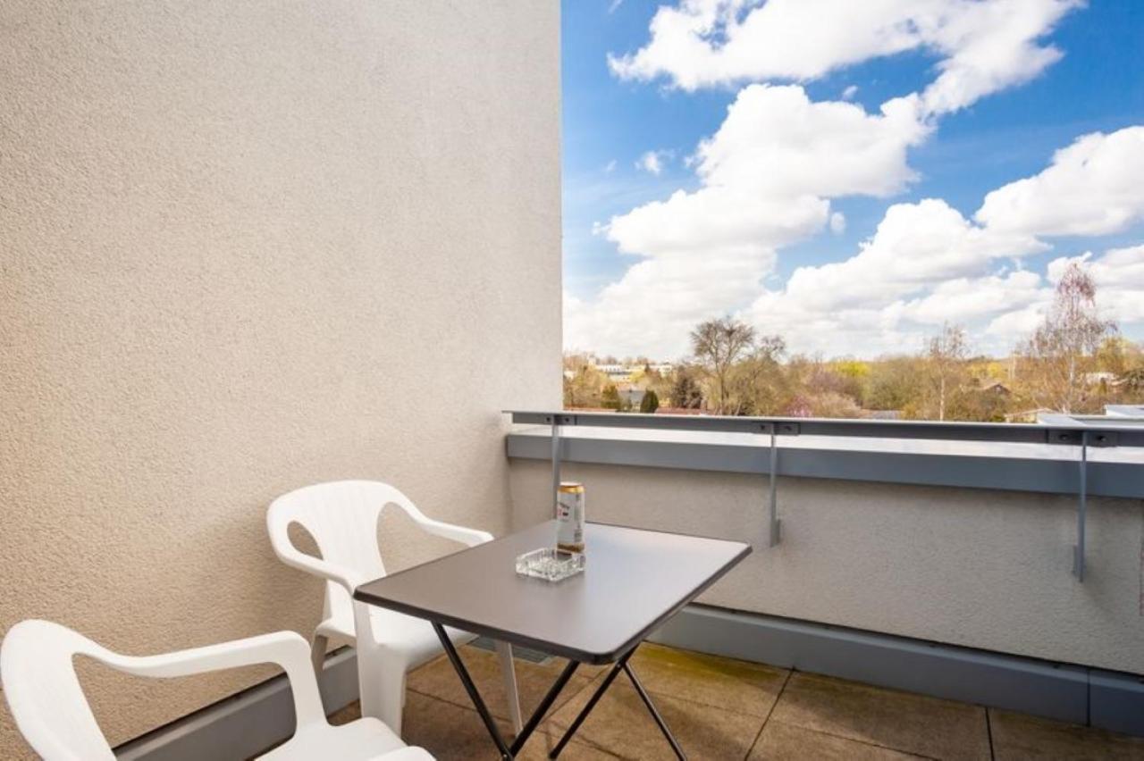 Privatzimmer Mit Balkon-Richtung Messe Hanóver Exterior foto