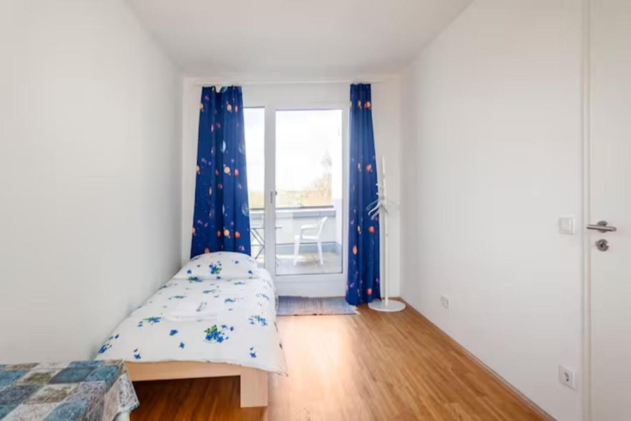 Privatzimmer Mit Balkon-Richtung Messe Hanóver Exterior foto