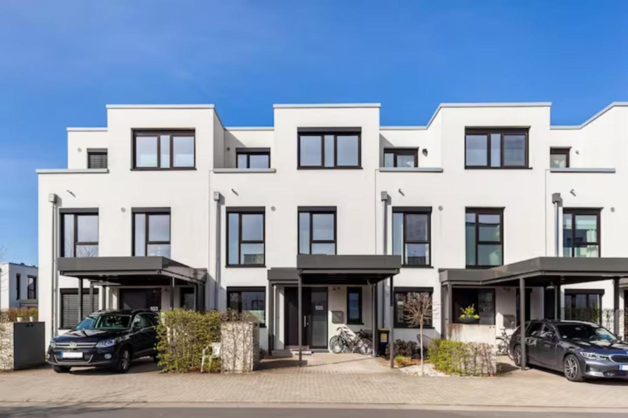 Privatzimmer Mit Balkon-Richtung Messe Hanóver Exterior foto